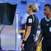 �Chau VAR, hola FVS?
