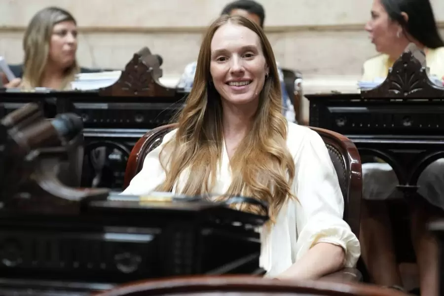 Mar�a Florencia de Sensi.