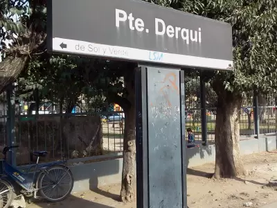 Estaci�n Presidente Derqui, en Pilar.