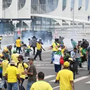 Piden la detención de bolsonaristas refugiados en Argentina