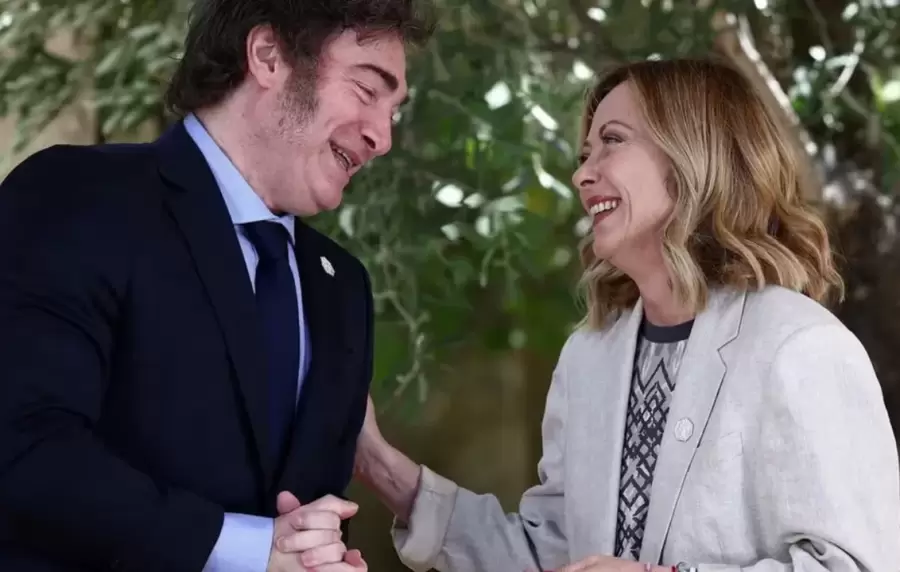 Es la tercera oportunidad en que el mandatario argentino recibe a la primera ministra italiana. Foto: web
