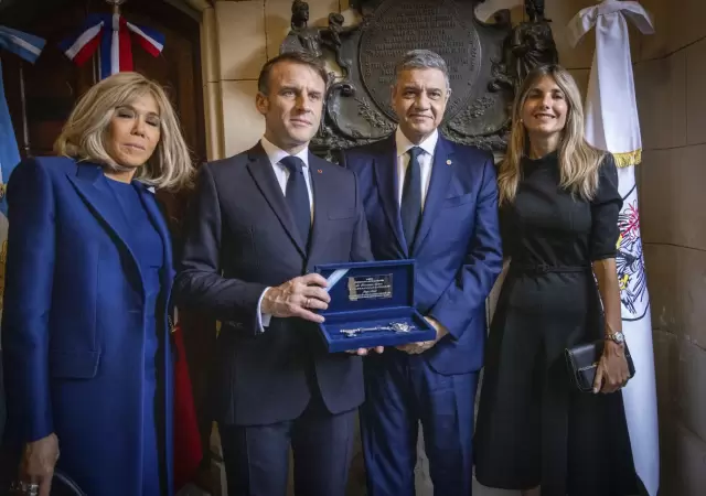 Jorge Macri le entreg� a Emmanuel Macron la llave de Ciudad