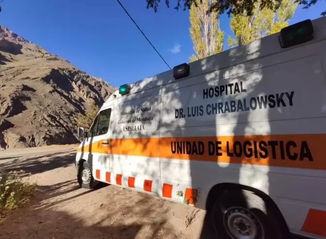 Unidad de transporte de emergencias m�dicas del hospital m�s alto sobre el nivel del mar de Argentina.