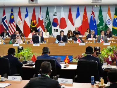 El presidente no perdi� su estilo disruptivo en las dos plenarias conjuntas centrales, del primer d�a, de la Cumbre del G20.