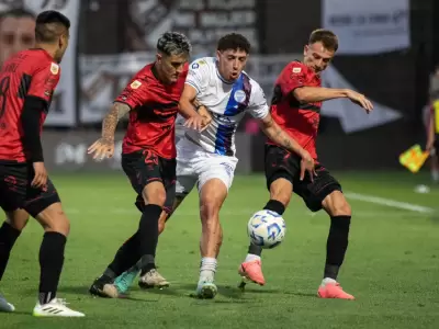 El Tomba cay� sobre el final en Vicente L�pez.