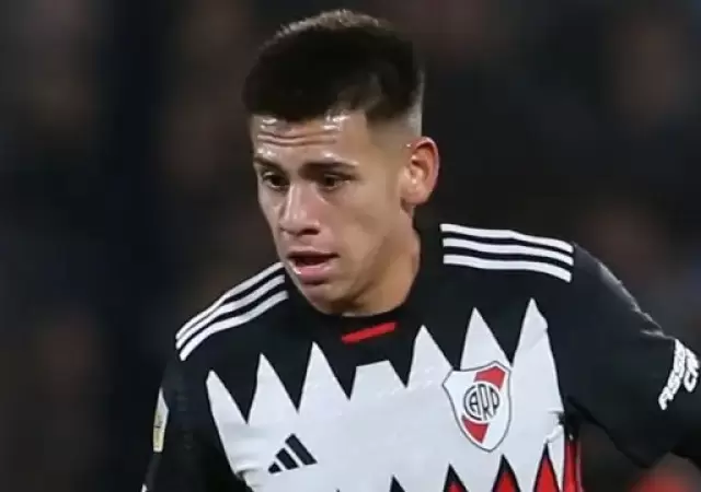 El Diablito Echeverry ser� titular en Mendoza.