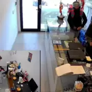Se disfrazaron de delivery y asaltaron un negocio a mano armada