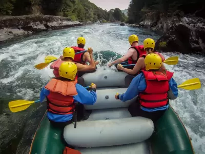 Rafting en el R�o Manso, en El Bols�n.