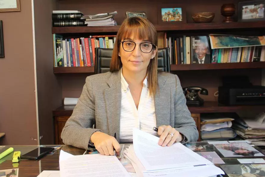 Diputada (MC - Mandato Cumplido), Mar�a Jos� Sanz (UCR - CM).