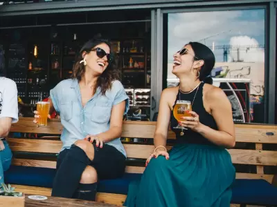 Eran amigas, pero gracias a un ADN determin� que son hermanas.