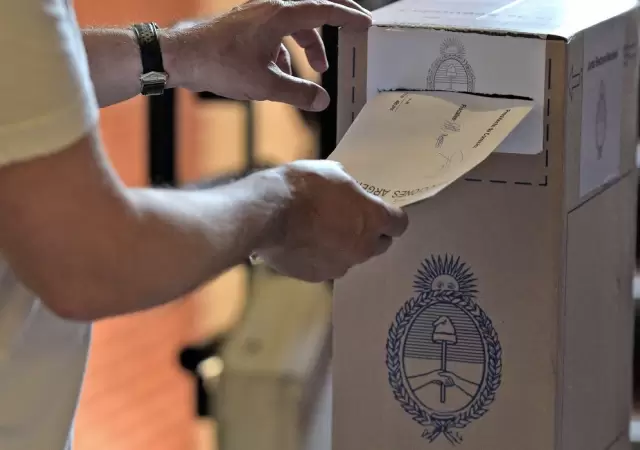 El costo de las PASO: el oficialismo impulsa su eliminaci�n y divide al Congreso
