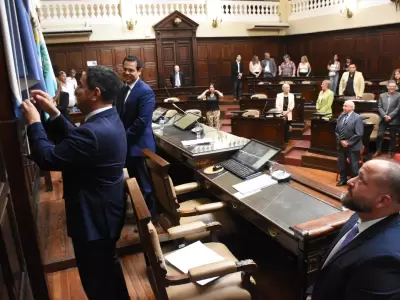 "Si pretendemos ser una provincia con tr�nsito hacia el exterior, hay que ponernos de acuerdo cuanto antes" (G. Vicchi)