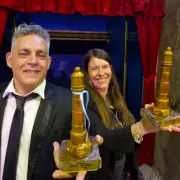 Premios "Faro de Oro" para Virginia Rizzi y Alejandro �lvarez, de Ciudadano News Radio