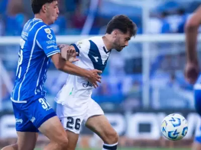 El Tomba y V�lez igualaron sin goles.