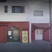 Batalla campal en un acto de un jard�n de infantes por un auto mal estacionado