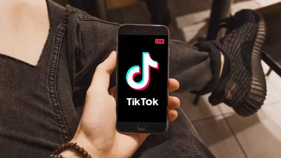 J�venes y Tik Tok