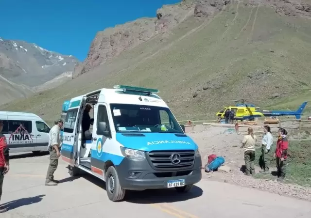 Dram�tico rescate de un andinista italiano en el Nido de C�ndores