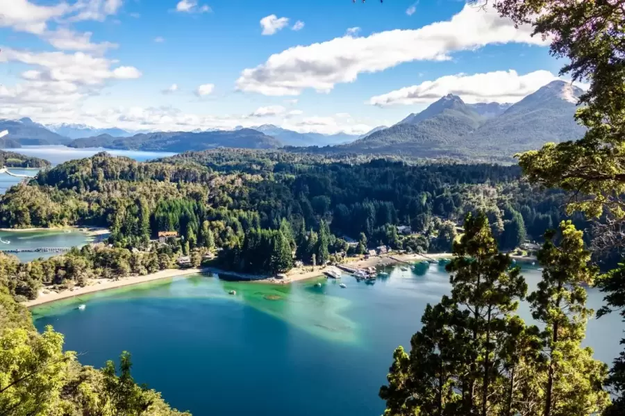 Neuqu�n lanz� un programa para promocionar el turismo interno.