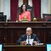 Defensa del Gobierno y la posibilidad de una mujer a la Corte