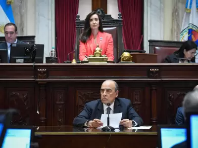 Guillermo Francos en el Senado