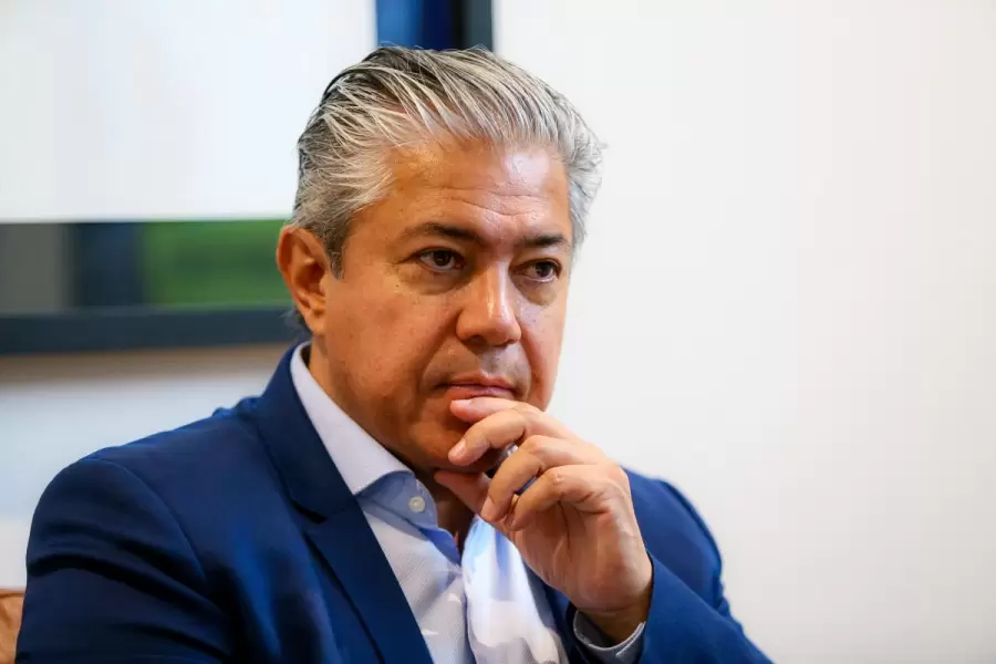 Rolando Figueroa, gobernador de Neuqu�n