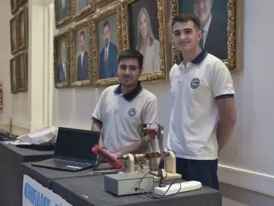 Estudiantes t�cnicos exhibieron innovaci�n y futuro en la Legislatura