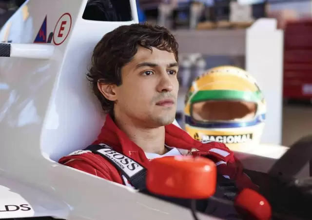 El personaje de Ayrton Senna.