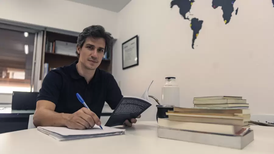 Iván Carrino