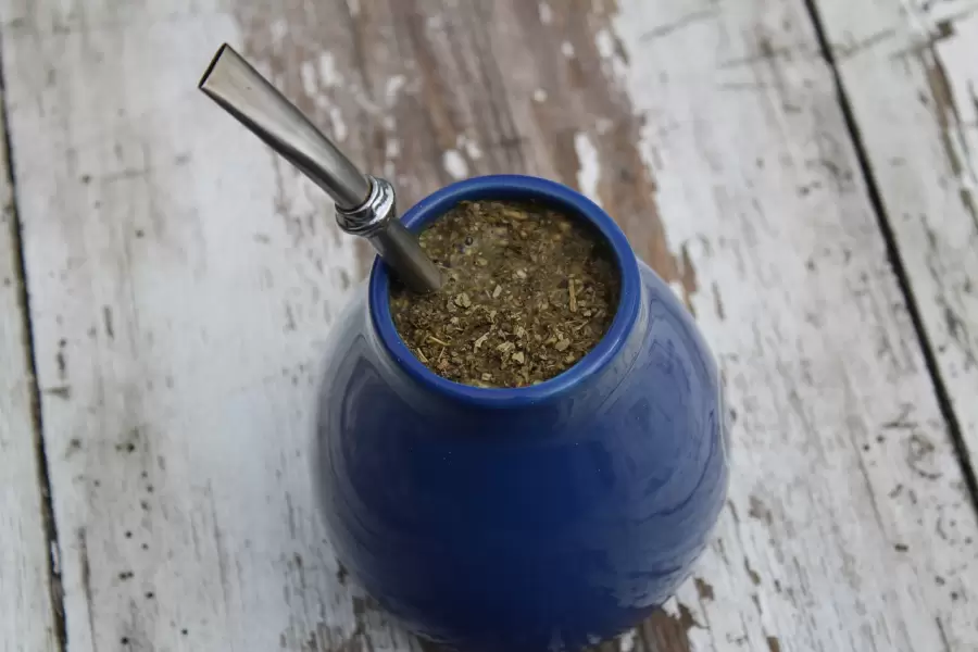 El mate une y acompa�a