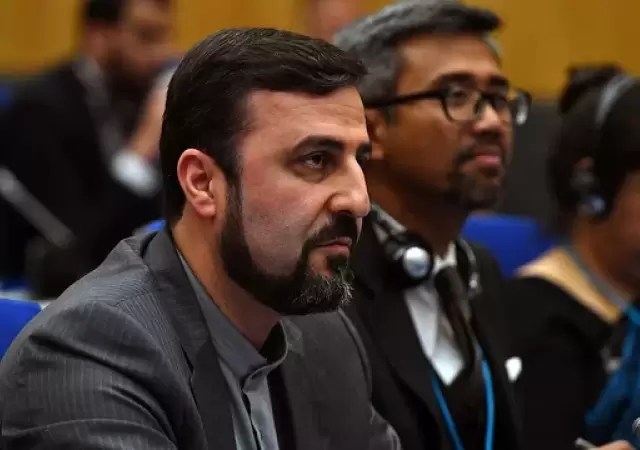 Kazem Gharibabadi, viceministro iran� de Relaciones Exteriores iran�