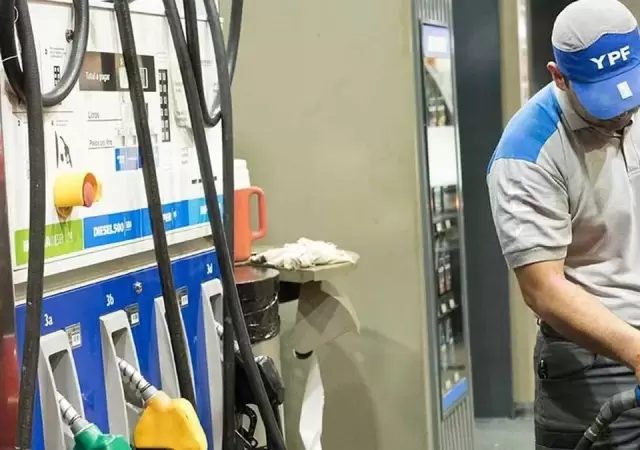 El precio de la nafta marca el inicio de diciembre: conoc� los nuevos valores