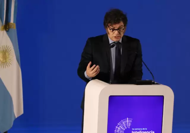 Javier Milei adem�s advirti� sobre el cuidado con el que hay que aplicar la inteligencia artificial evitando que caiga en "manos incorrectas".