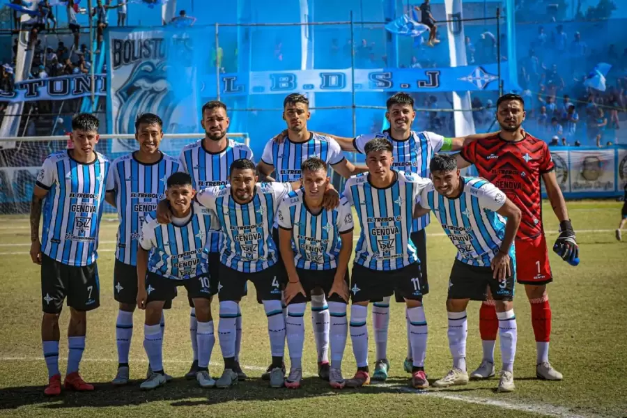 Atl�tico Argentino elimin� a Deportivo La Punta