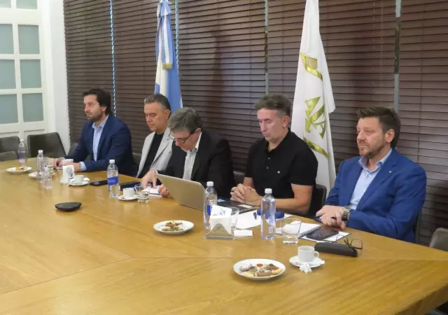 La reunion en AFA en el que qued� definida la log�stica de la final