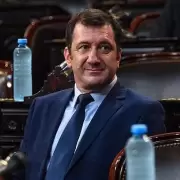 Detuvieron en Paraguay al senador nacional Kueider con US$200 mil sin declarar