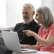 B�squeda de trabajo despu�s de los 50 a�os: c�mo armar el CV y el perfil de LinkedIn