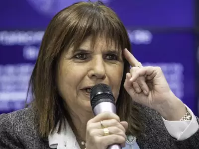 "La instrucci�n que me dio el Presidente es ni un mil�metro de la Argentina bajo el dominio de una banda criminal" (P. Bullrich)
