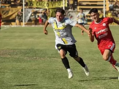Hurac� festej� la Copa Mendoza