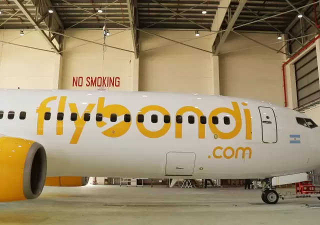 Flybondi.