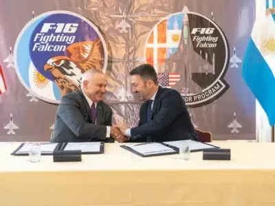 La firma del acuerdo bilateral garantiza el uso a plena capacidad del sistema de armas F-16 para la Fuerza A�rea Argentina.