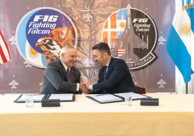 La firma del acuerdo bilateral garantiza el uso a plena capacidad del sistema de armas F-16 para la Fuerza A�rea Argentina.
