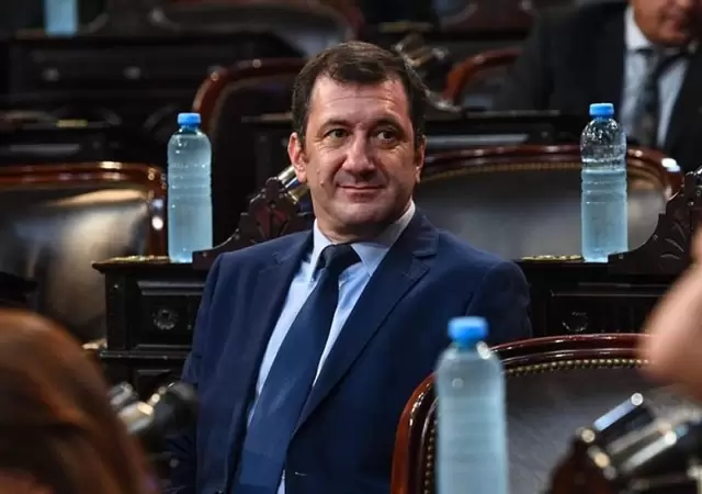 El senador Edgardo Kueider.
