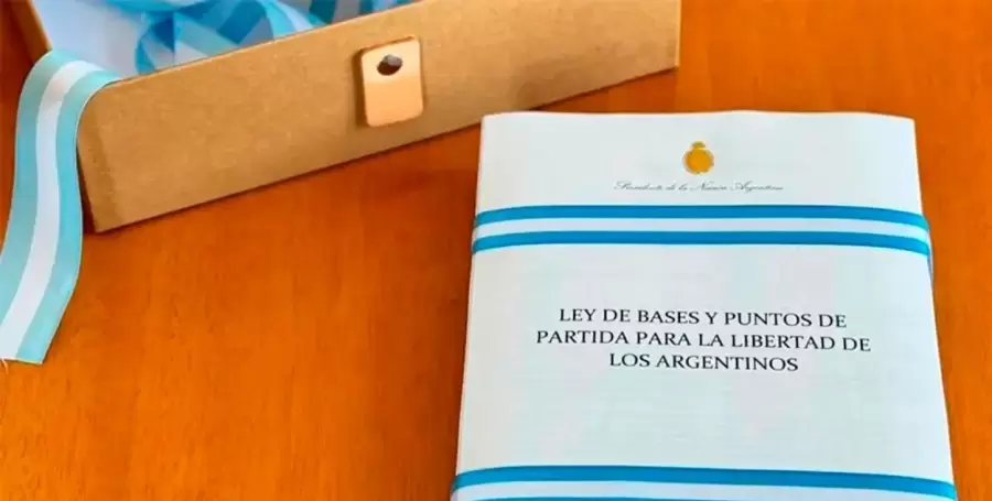 Presentaci�n de la ley de bases