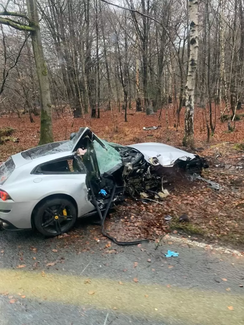 El estado en que quedó el coche del jamaiquino