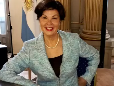 La empresaria acu�a una distinci�n del Congreso Nacional por su trayectoria en el �mbito del comercio internacional y las relaciones multinacionales.