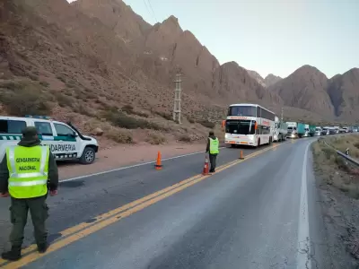 Las autoridades aconsejan buscar v�as alternativas para el acceso a la zona de Alta Monta�a.