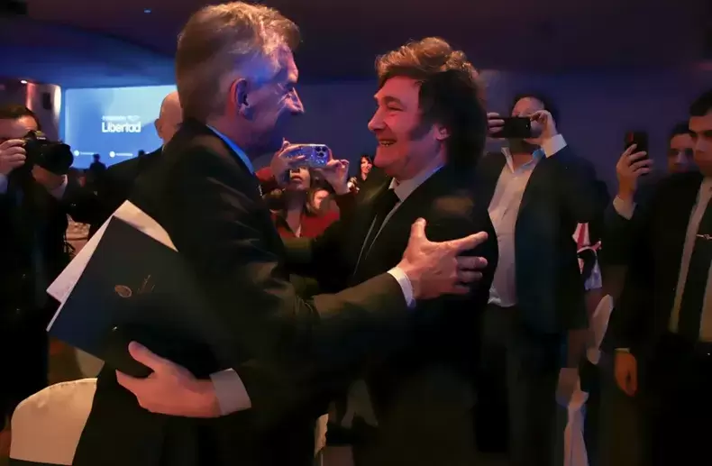 Armonía entre Macri y Milei