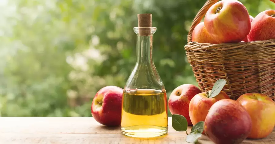 El vinagre de manzana, conocido desde hace siglos como un verdadero aliado de la sanidad.