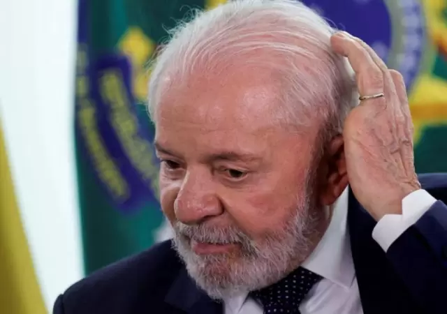 Pese a que el equipo m�dico sostiene que la presidencia de Lula no corre peligro, hay un clima de incertidumbre en todo el espectro pol�tico de Brasil
