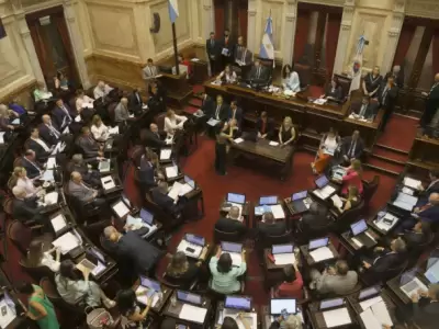 Los parlamentarios de la c�mara alta del Congreso de la Naci�n volvieron del cuarto intermedio pasadas las 16.00.